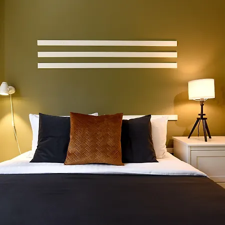 Balcescu No. 33 * Bucarest