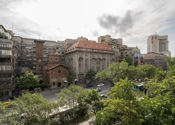 Balcescu No. 33 Apartment *
