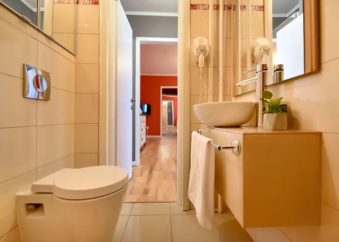 Balcescu No. 33 * Bukareszt