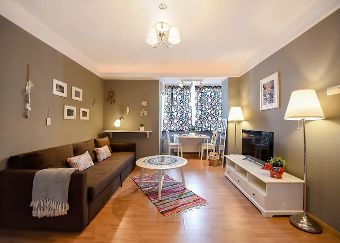 Balcescu No. 33 Apartment *